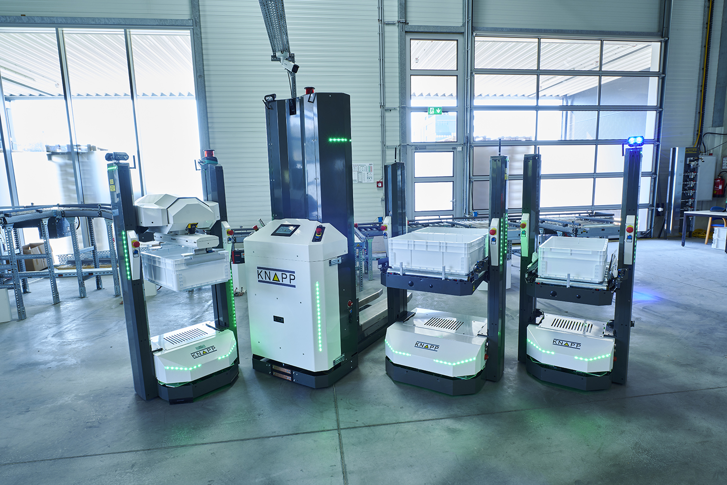 Open Shuttle KNAPP AMR AGV fleet