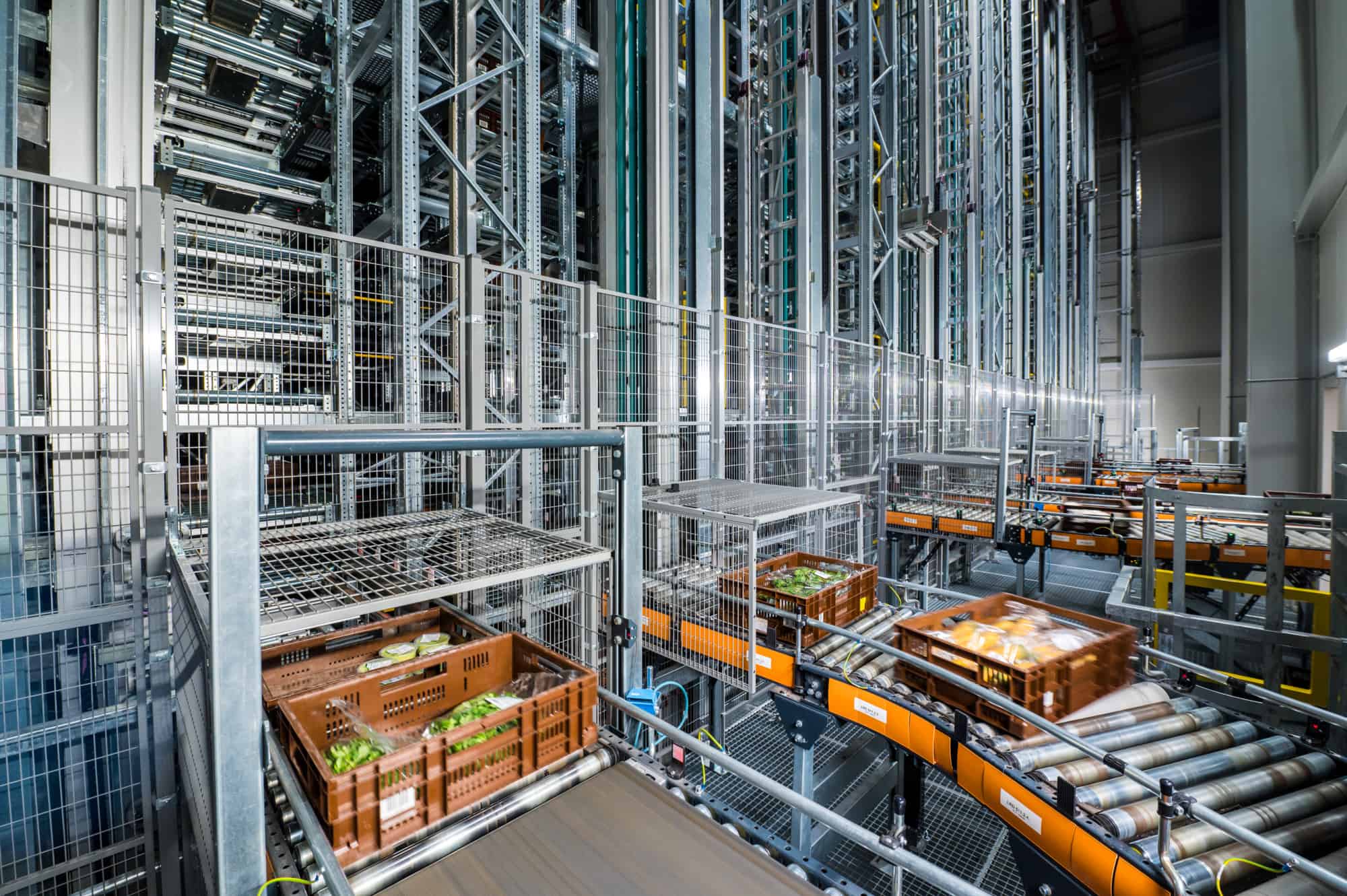 Vanderlande automated warehouse sorting system